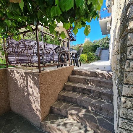 Apartma Pina Apartman Izola Kültér fotó
