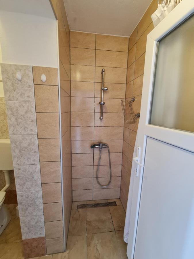 Apartma Pina Apartman Izola Kültér fotó