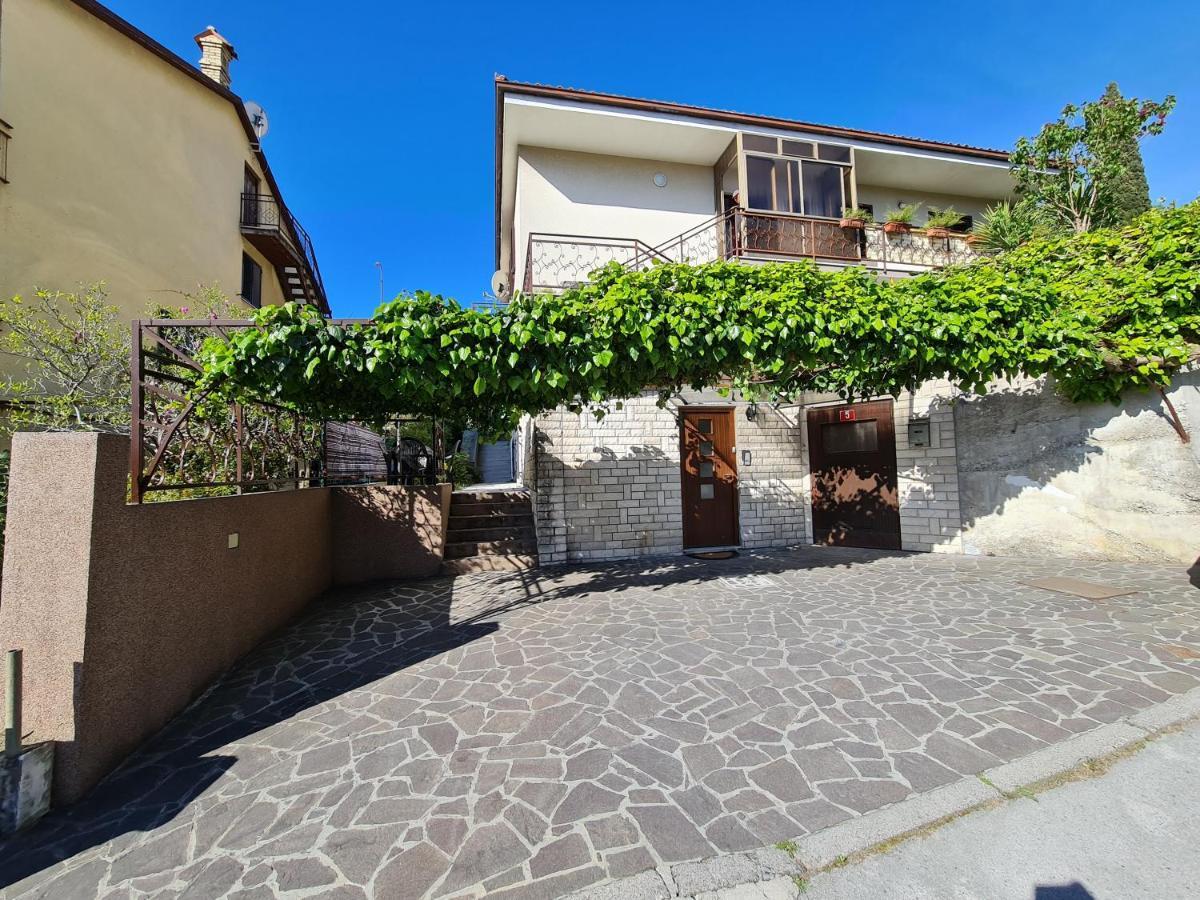 Apartma Pina Apartman Izola Kültér fotó